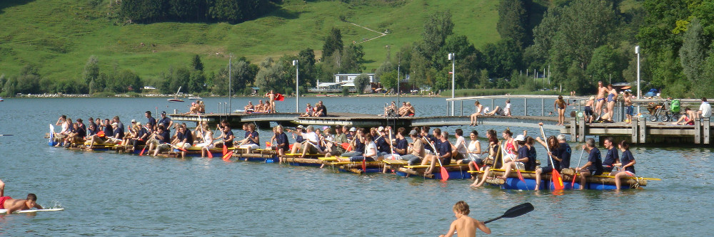 Flossbau auf Schweizer Seen