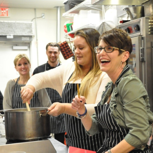 teamkochen-mitarbeiterevent-ausflug-gastronomie-kochevent-bern-imp1