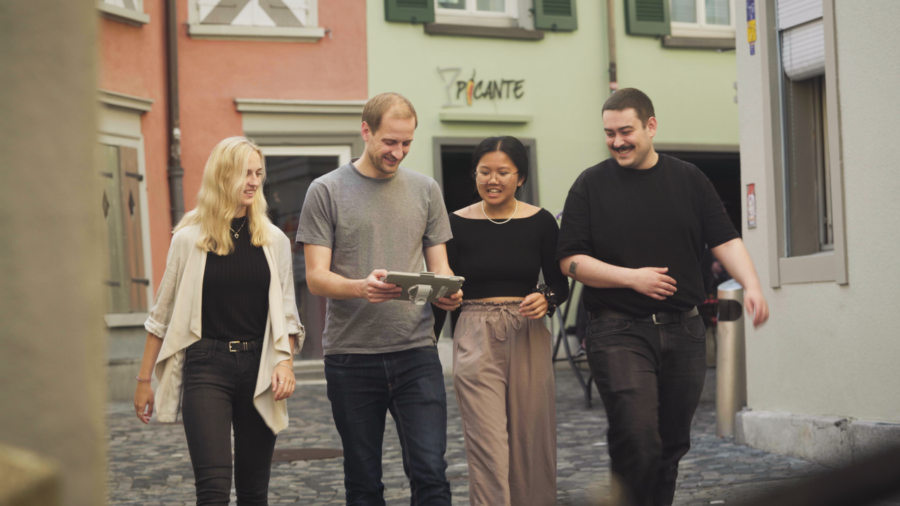 Hangover Barroute in den St. Galler Kneipen und Bars Hangover ist unsere eigens kreierte Route mit lustigen Aufgaben und kleineren Rätseln - perfekt geeignet für den nächsten Polterabend oder Geburtstag. Besucht insgesamt drei Bars, vertreibt eure Zeit mit lustigen Aufgaben und lernt dabei alles kennen, was ein Barkeeper können muss.