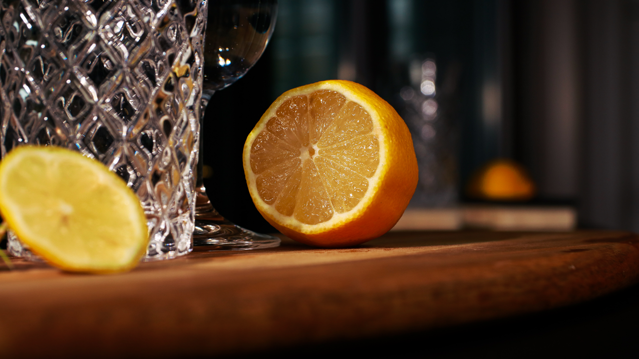 Privat Bartender Suchen Sie nach einem besonderen Highlight für Ihre nächste Feier? Mieten Sie einen professionellen Bartender, der für unvergessliche Cocktails und erstklassigen Service sorgt!