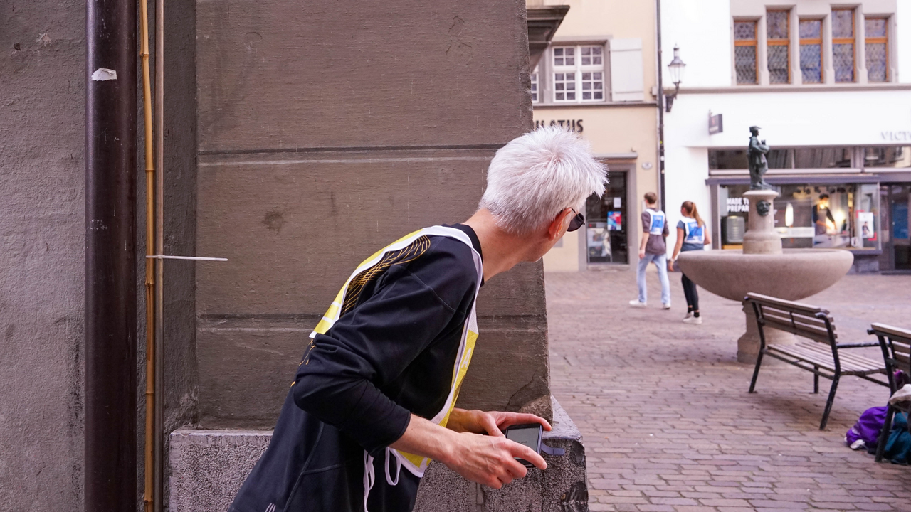 Catag - Catch the Agent der ultimative Teamevent! Schlüpfe mit deinem Team in die Rolle eines Agenten und fotografiere die gegnerischen Teams, um Punkte zu sammeln. Aber Achtung: wenn die anderen Teams euch zuerst sehen, verliert ihr Punkte und müsst für kurze Zeit aussetzen. Habt ihr das Zeug zum Agenten?