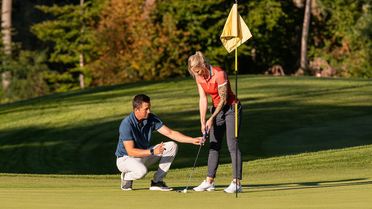 Neugierig auf Golf? Entdecken Sie den Golfsport und lassen Sie sich von kulinarischen Genusskreationen in stilvoller Atmosphäre begeistern.