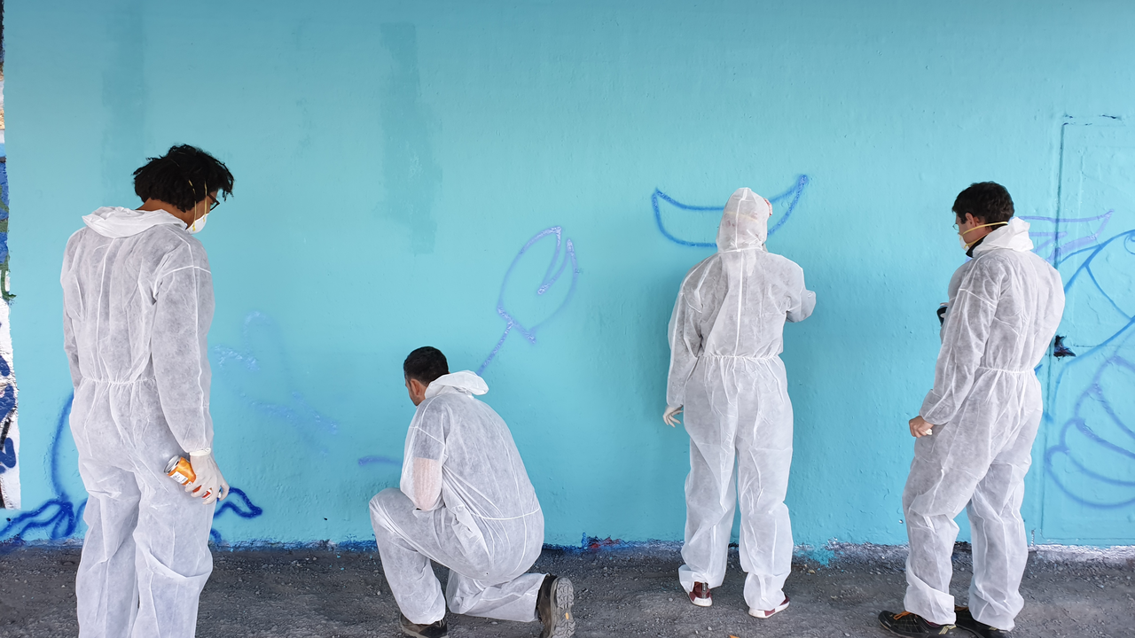Graffiti- Workshop - Streetart: Erleben Sie, wie Ihre Mitarbeitenden aufblühen und kreativ werden, abseits von Zahlen, Leistungsdruck und Bilanzen. Nutzen Sie die Kraft der Kreativität und verschaffen Sie Ihrem Team ein einzigartiges, kurzweiliges und interessantes Erlebnis.