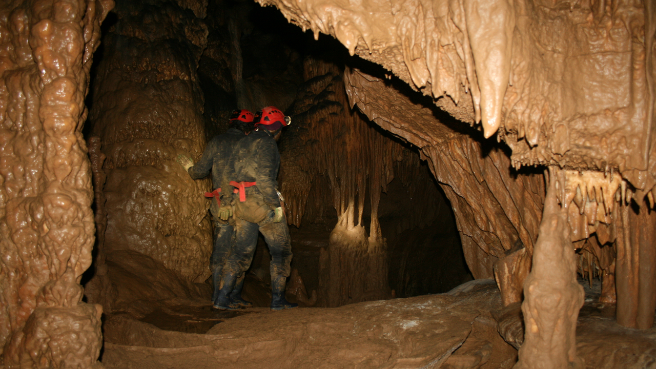 Höhlentour Jura: null