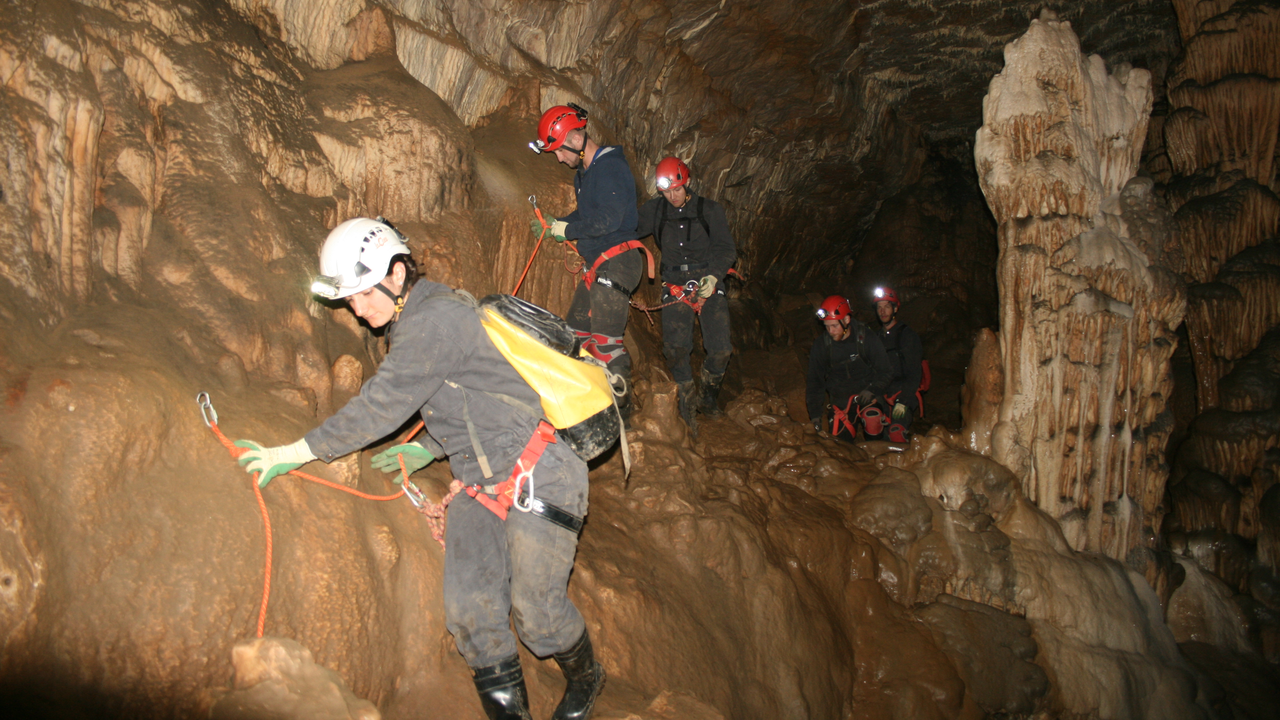 Höhlentour Jura: null
