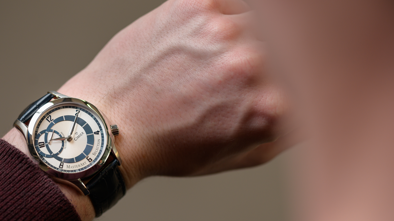 Uhrenliebhaber können sich unter meisterhafter Anleitung ihre Uhr selbst bauen. Schritt für Schritt werden Sie begleitet, während Sie Ihre eigene Uhr aus edlen Komponenten zusammenbauen. Ein Anlass der den Teilnehmern noch lange in Erinnerung, bzw. am Handgelenk bleiben wird.