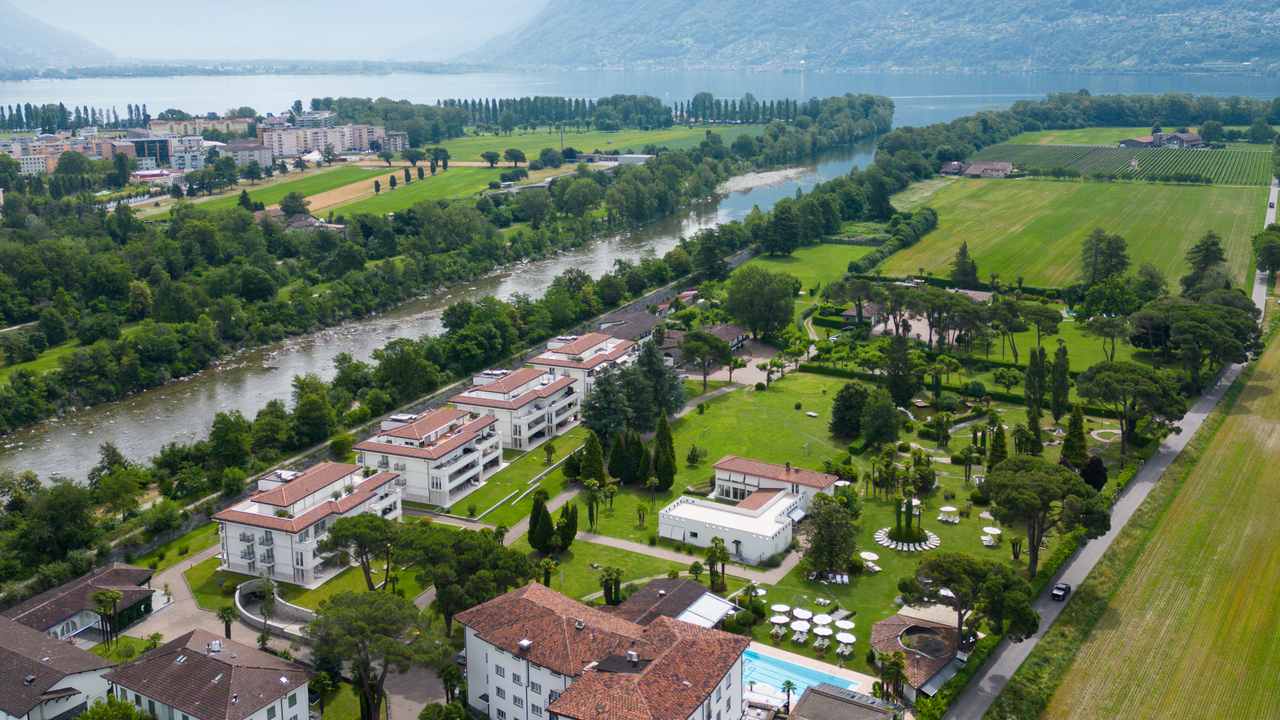 Seminare, Kurse, Meetings, Events, Geschäftstreffen und Privatfeiern im zauberhaften Hotel in Ascona. Egal, ob für Tagungen, Seminare, Versammlungen, Firmenessen oder Aperitifs, Geburtstagsfeiern oder Hochzeiten: Das Hotel bietet die ideale Kulisse, um Ihre Veranstaltung zu einem Erfolg zu machen.