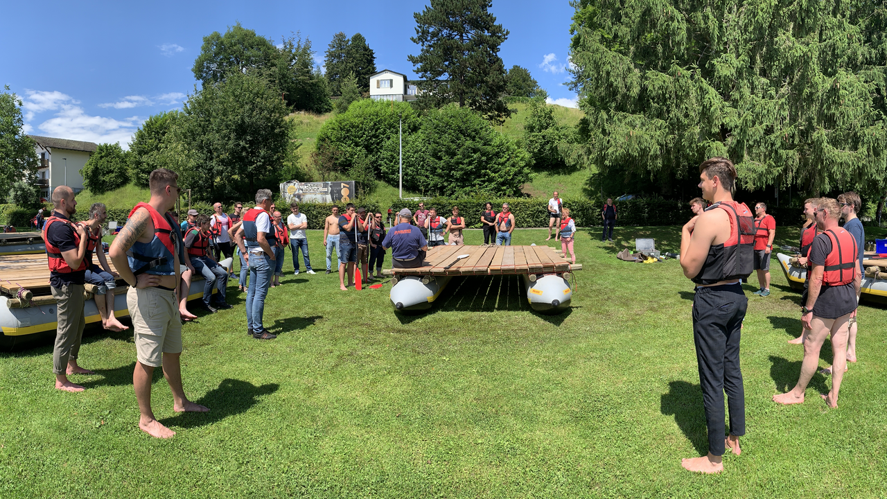 Flossbau Teambuilding-Event