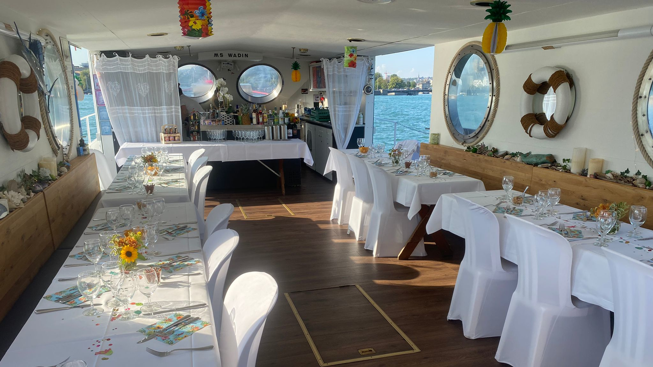 Frühstück auf dem Zürichsee