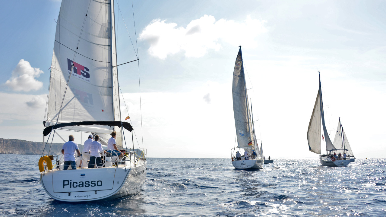 Firmenregatta auf dem Bodensee Segeln wie die Profis auf den Yachten der Match Race Meister! Der Match Race Erlebnistag ist ein aussergewöhnliches und exklusives Gruppenerlebnis.