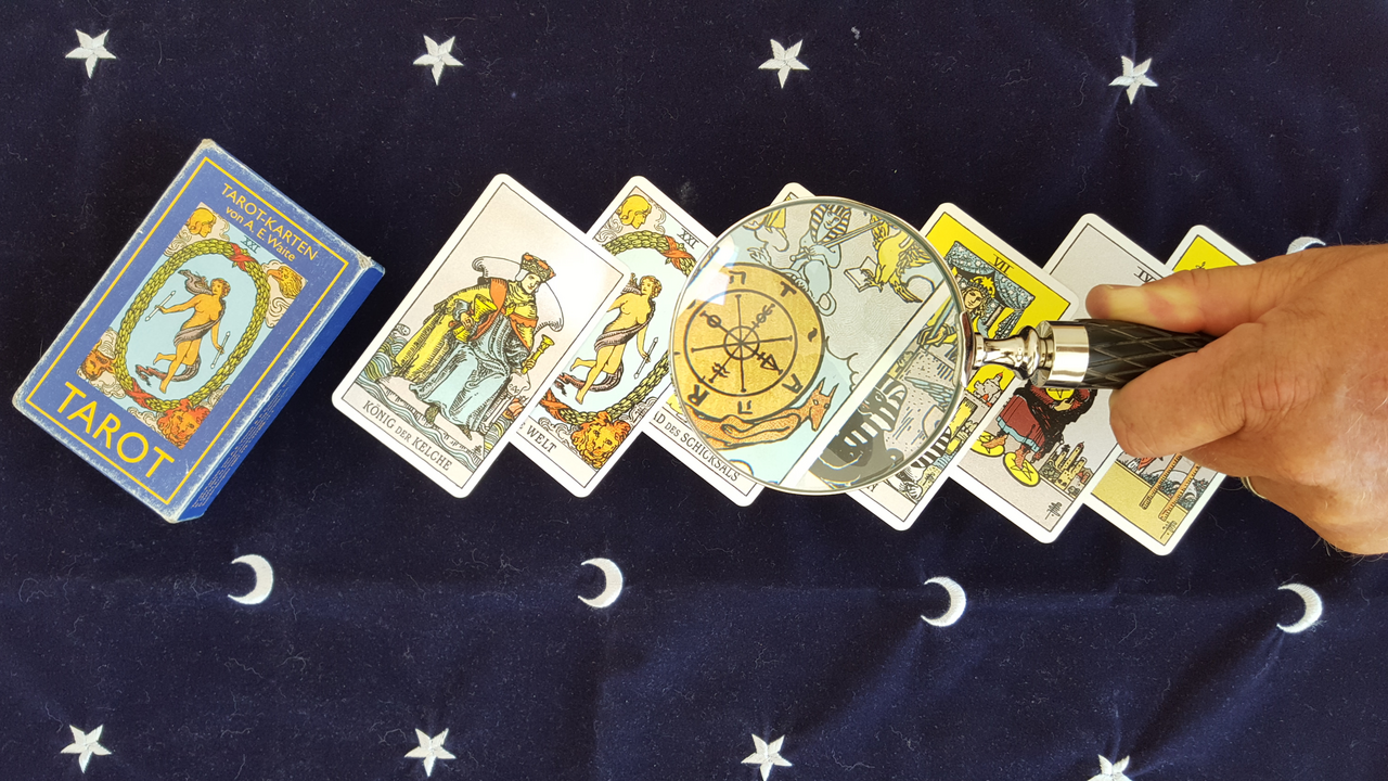 Ein Mix aus Infotainment und Edutainment mit Tiefgang, Charme und jeder Menge Gesprächsstoff. Ob Betriebsfeier, Geburtstag, Hochzeit, Ladies Night oder einfach mal so - dieses Event bringt deine Freunde zum Staunen, Lachen und Nachdenken.