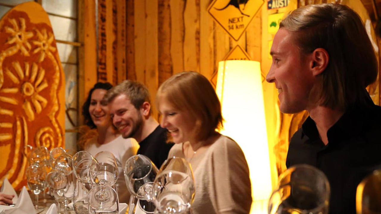 Kulinarische Rundreise Ein unvergessliches Erlebnis für Gruppen. Als Incentive oder Firmenevent führt Sie der Streifzug auf eine genüssliche Reise an aussergewöhnliche Orte des Hauses - auch hinter die Kulissen.