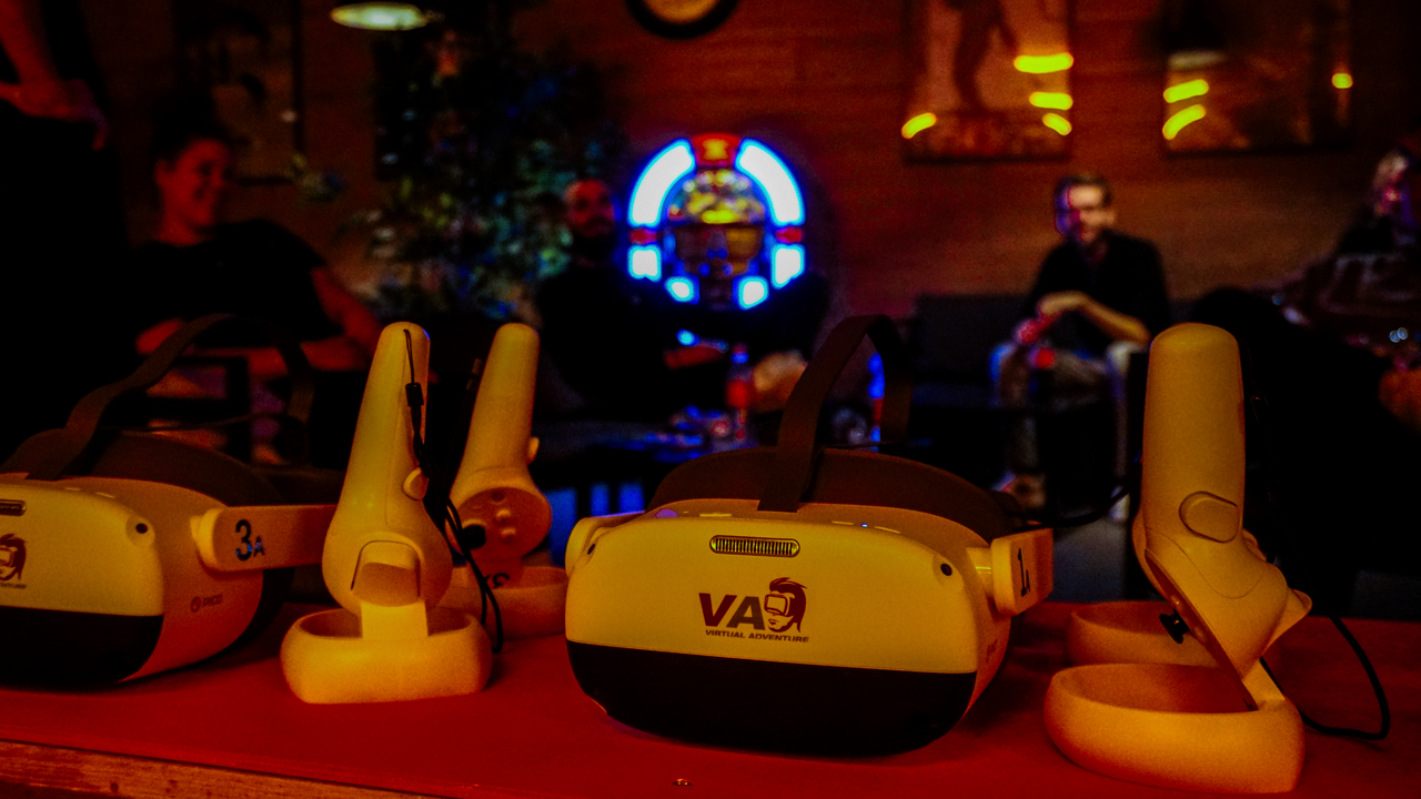 Virtual Adventure Neuste Technik ermöglicht es Ihnen, in die virtuelle Realität einzutauchen. Gemeinsam mit Ihrem Team erleben Sie ein Reise in eine faszinierende Welt voller Spiel, Spass und Spannung.